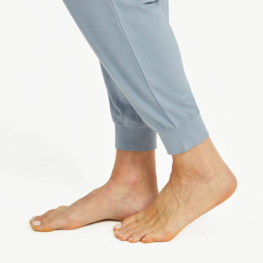 Women's Solid Lightweight Sleep Jogger