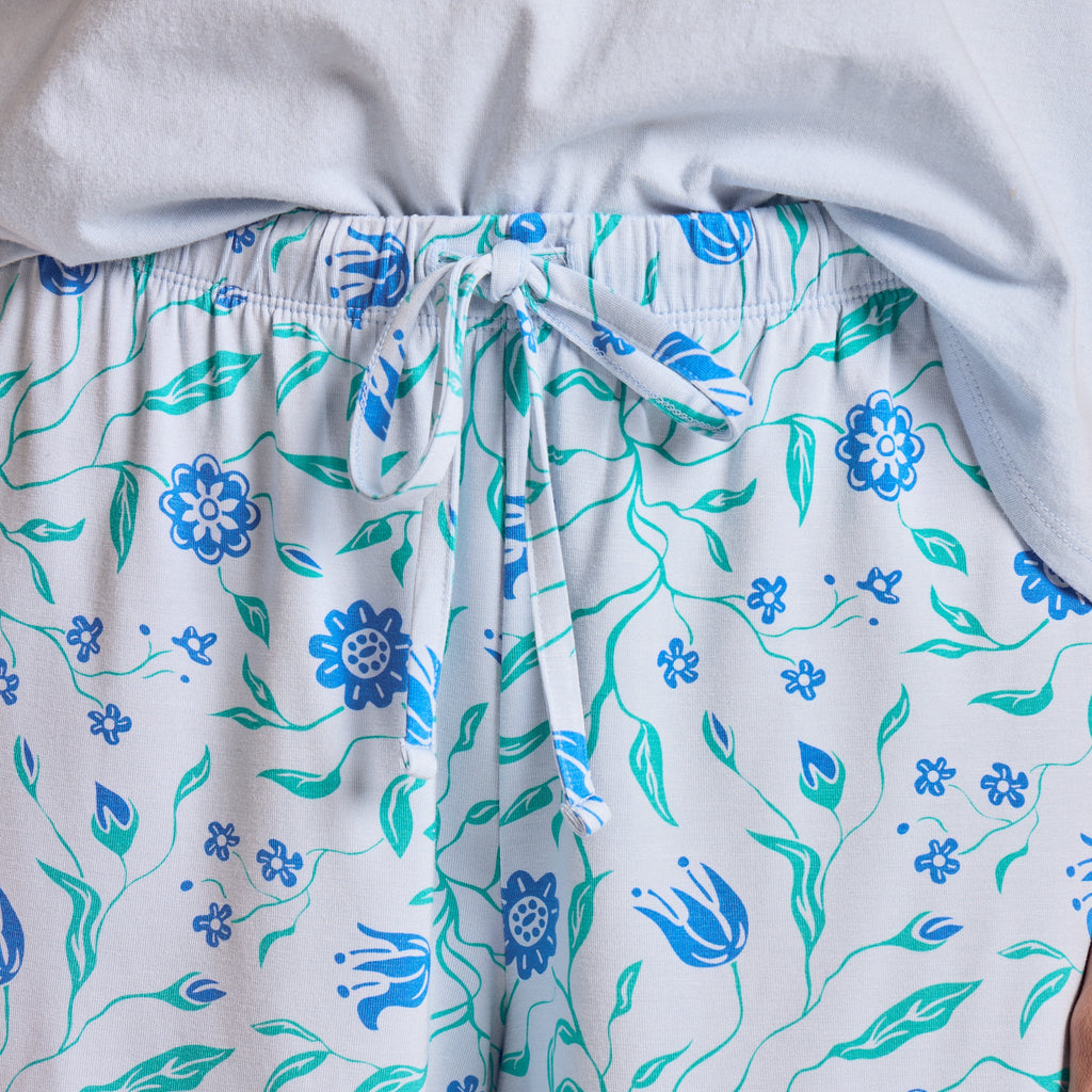 Women's Climbing Floral Pattern Lightweight Sleep Short