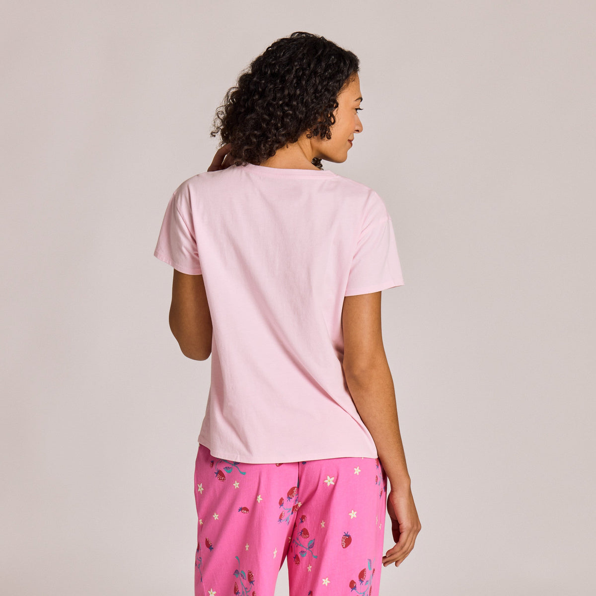 Women's Strawberry Bunch Snuggle Up Sleep Vee