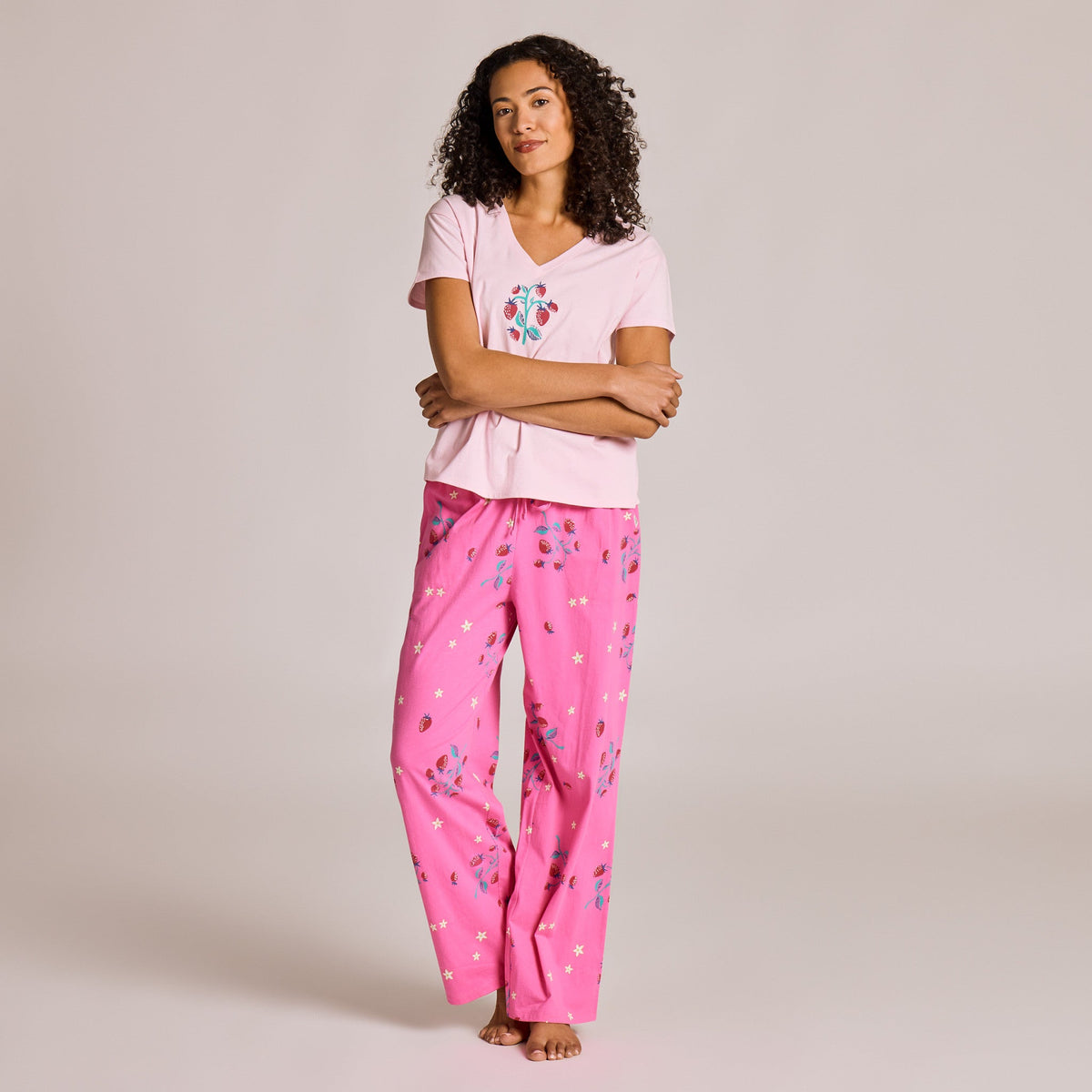 Women's Strawberry Bunch Snuggle Up Sleep Vee
