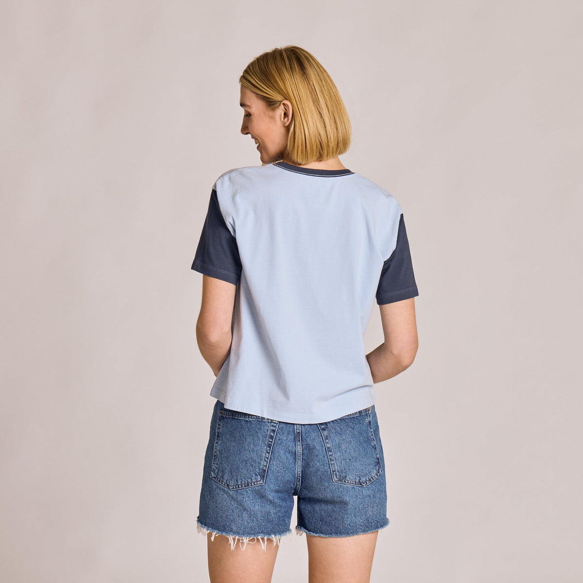 Women's Daisy Circle Psychedelic Short Sleeve Crusher Boxy product image 3